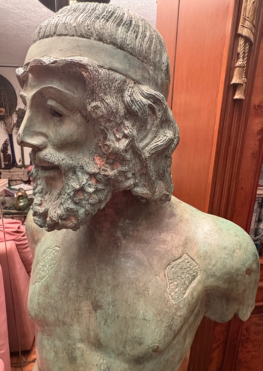 Busto estilo griego (de Riace Calabria)