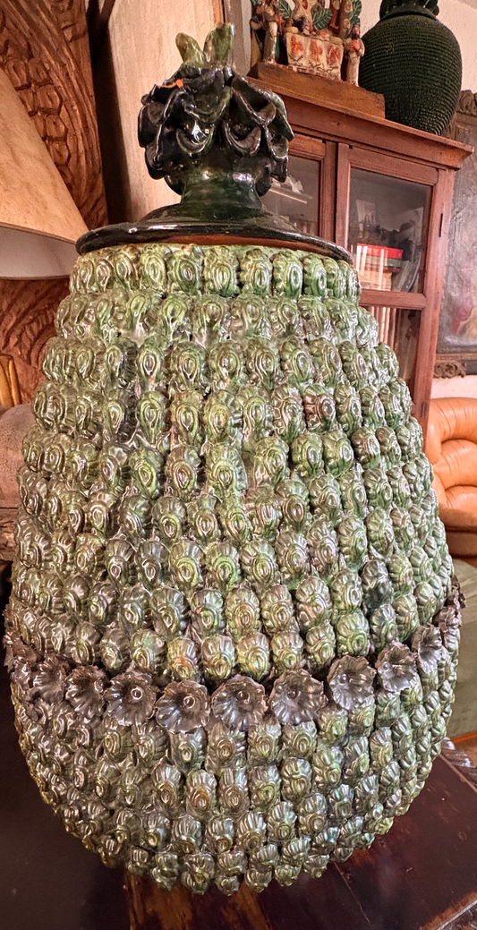 Jarrón verde Ovalado Piñas de San José de Gracia Michoacán