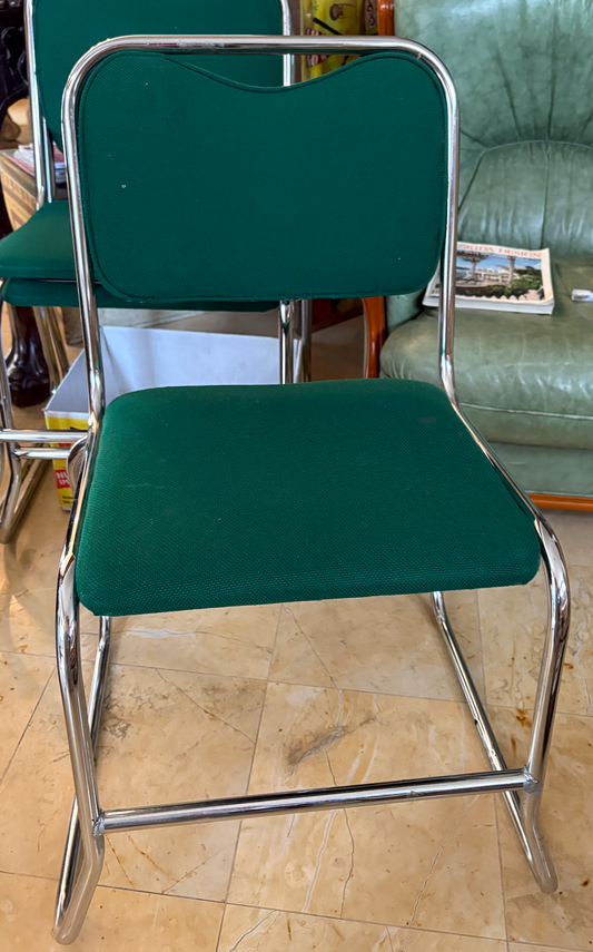 Sillas retro de acero